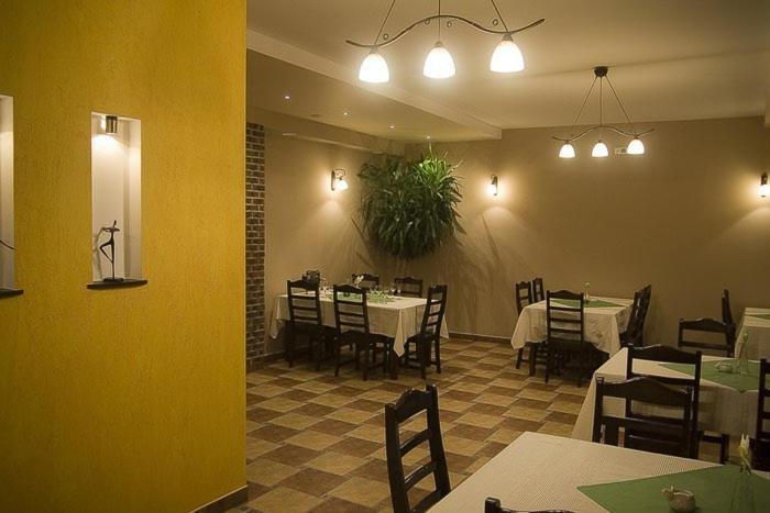 Hotel Labedy Gliwice Exterior photo