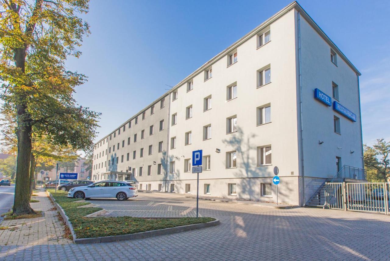 Hotel Labedy Gliwice Exterior photo