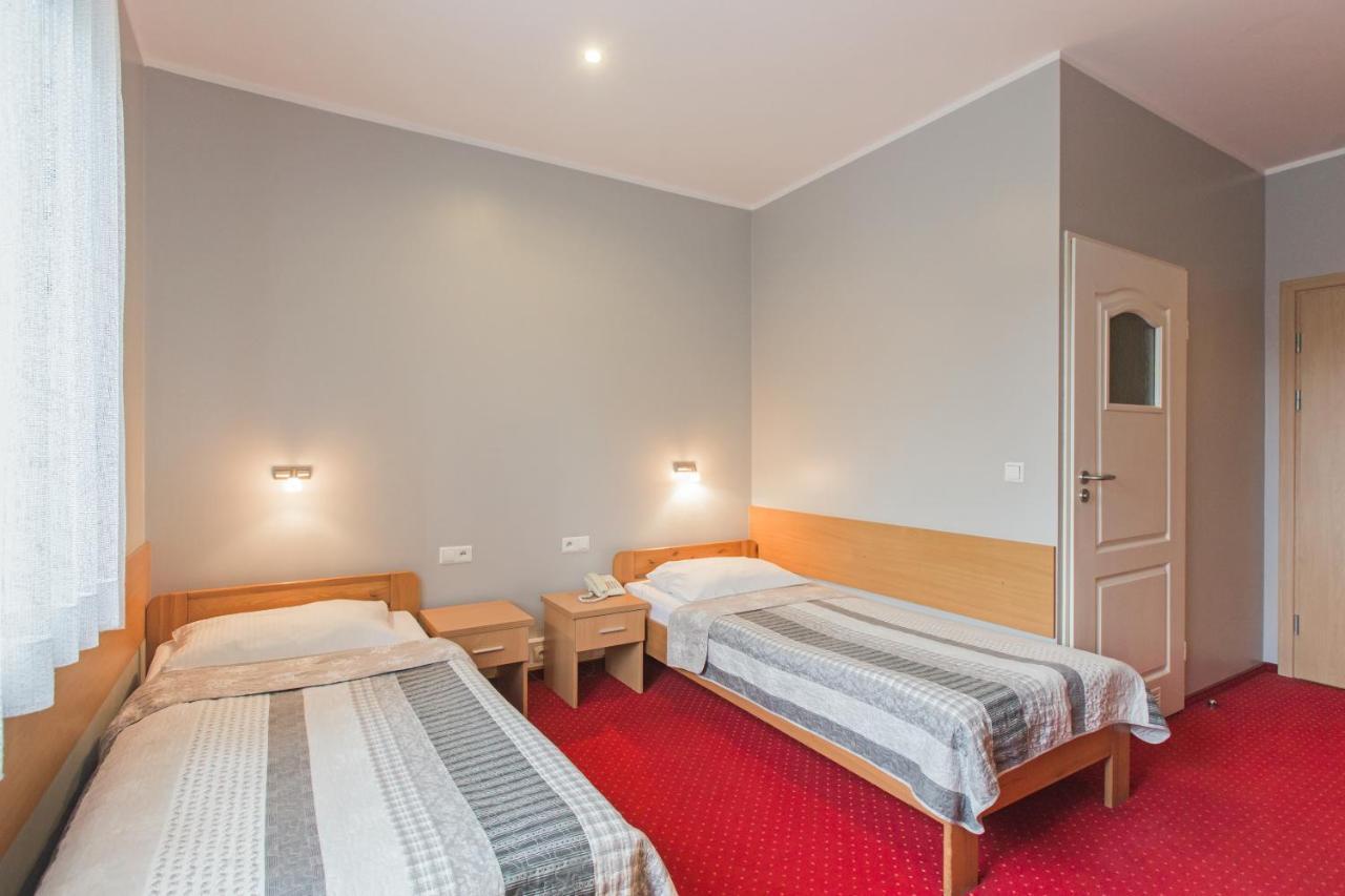 Hotel Labedy Gliwice Exterior photo