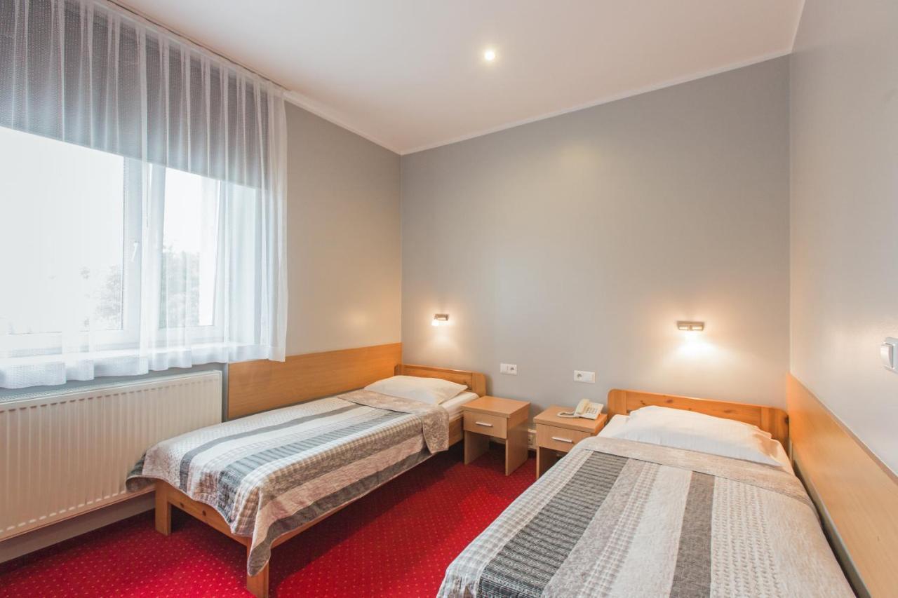 Hotel Labedy Gliwice Exterior photo